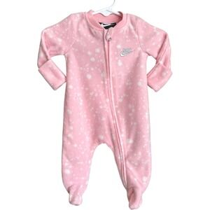 Nike Newborn Baby Girl Pink Fleece Sleeper Footed Pajamas‎ White Dots
